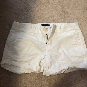 White American Eagle shorts